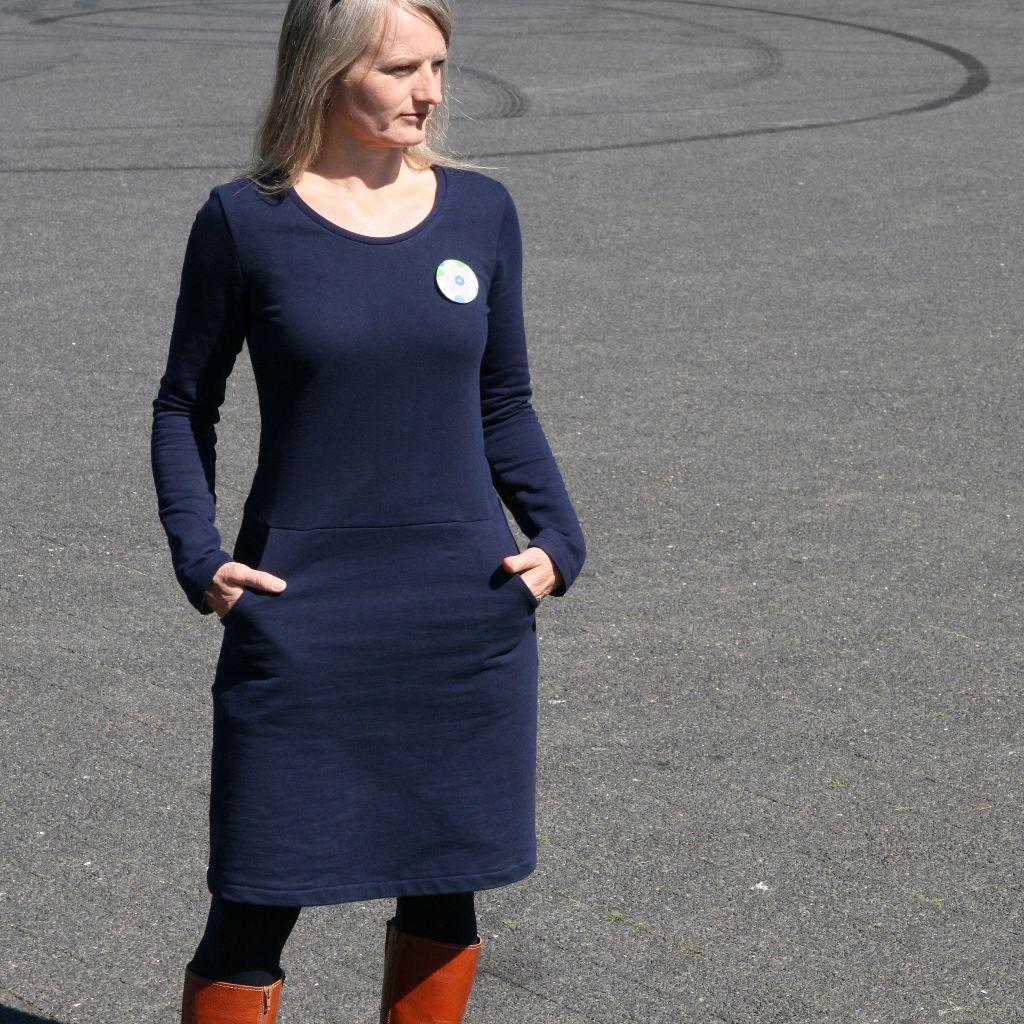 Papierschnittmuster Sweatkleid Frau Fannie XS-XL